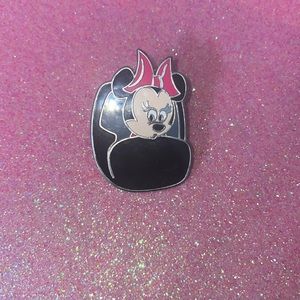 Minnie Mouse in bed Disney pin